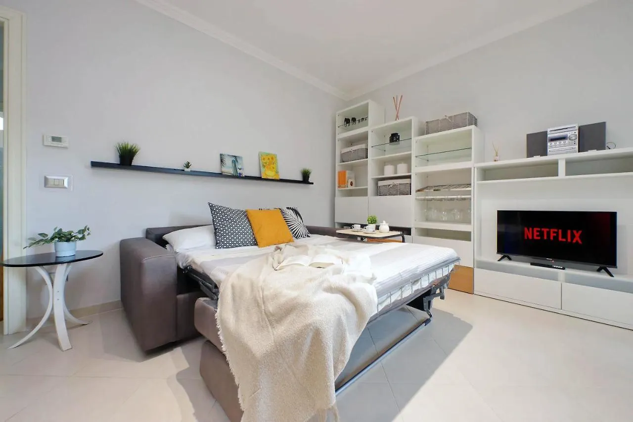 Apartment Bilocale Con Vista Sull'Aeroporto - Comodo Per Il Viaggio Fiumicino