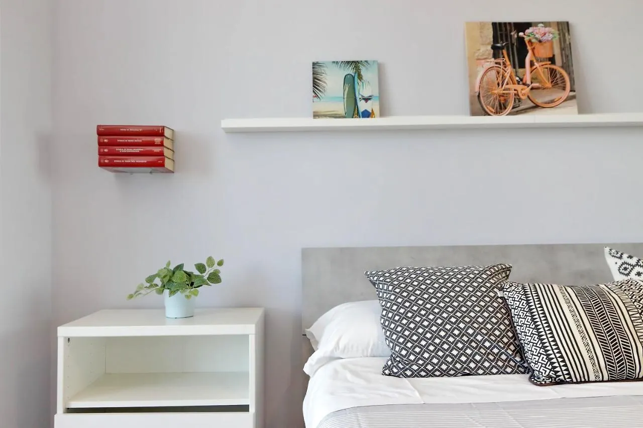 Apartment Bilocale Con Vista Sull'Aeroporto - Comodo Per Il Viaggio Fiumicino